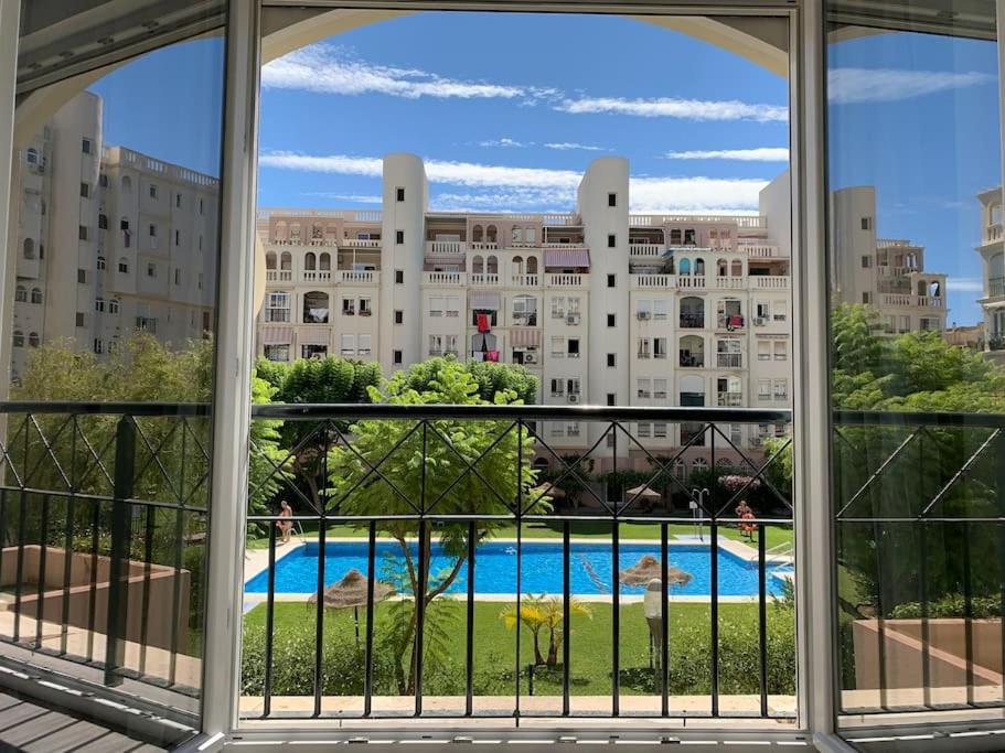Apartamento Centro Torremolinos Con Parking ภายนอก รูปภาพ
